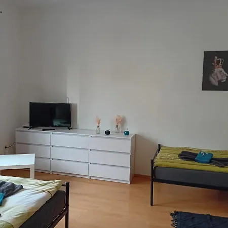 Stellas Monteurwohnungen Apartment Werdau