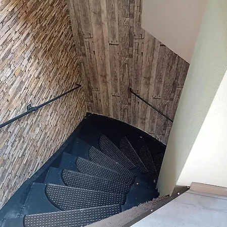 Apartment Stellas Monteurwohnungen *